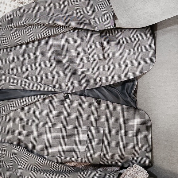 Andrew Fezza Jacket - Picture 3 of 4